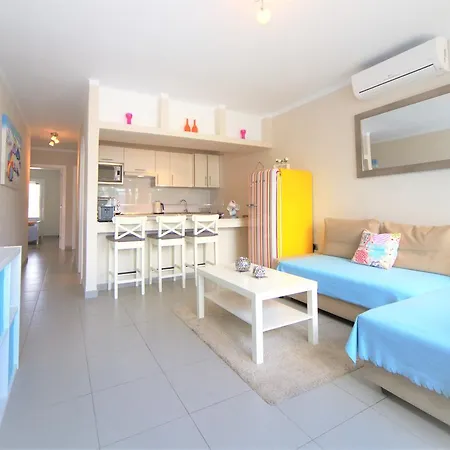 Apartment La Playa *